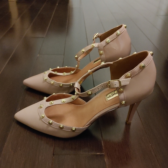 HALOGEN Martine Studded T-Strap Pump - Picture 4 of 5